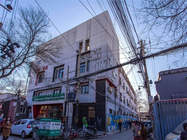 昆明啤酒不干胶标签印刷